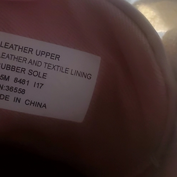 Tory Burch Ruffle Sneakers Pink Leather Size 7.5 - Picture 8 of 8